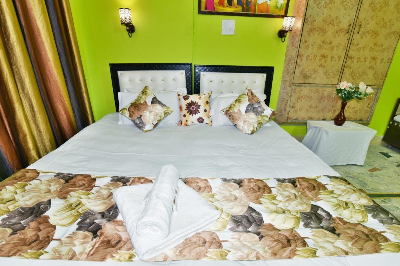 Wow Backpackers Hostels Amritsar Eksteriør billede